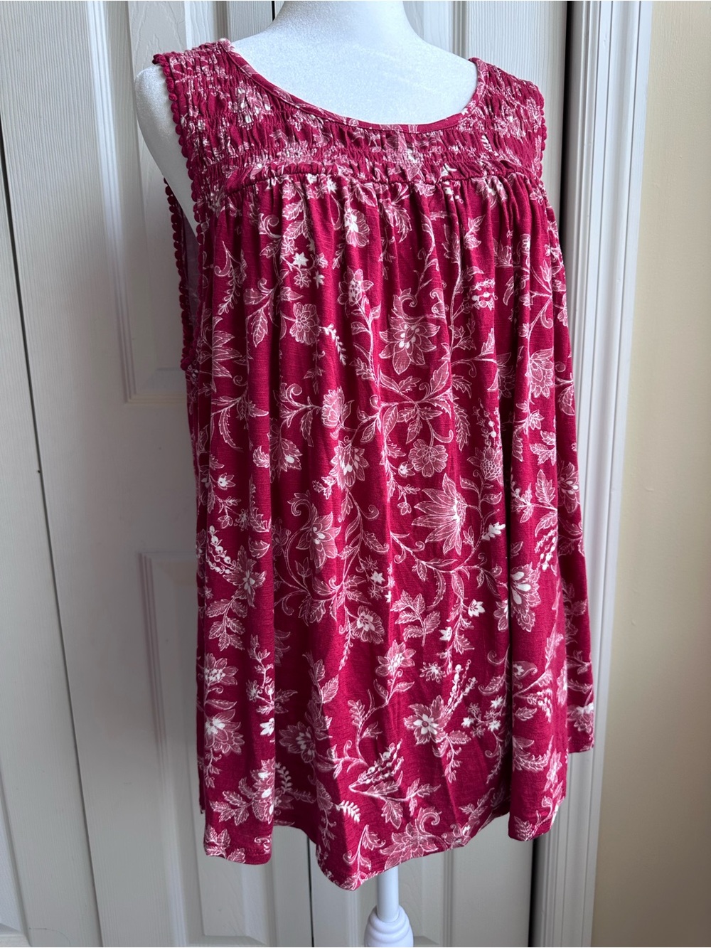 Knox Rose Red Floral Smocked Tank Top